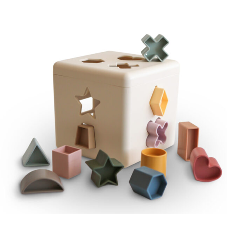 Picture of Mushie Shape sorting box